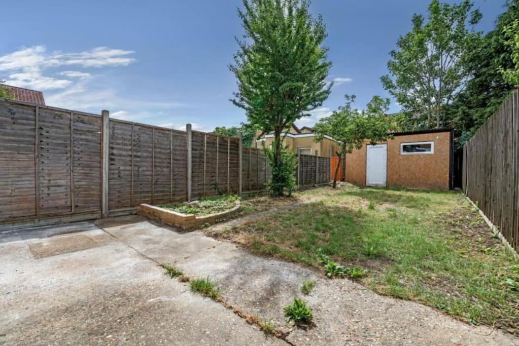 A Luxurious 3 Bed-Terrance House Villa Londen Buitenkant foto